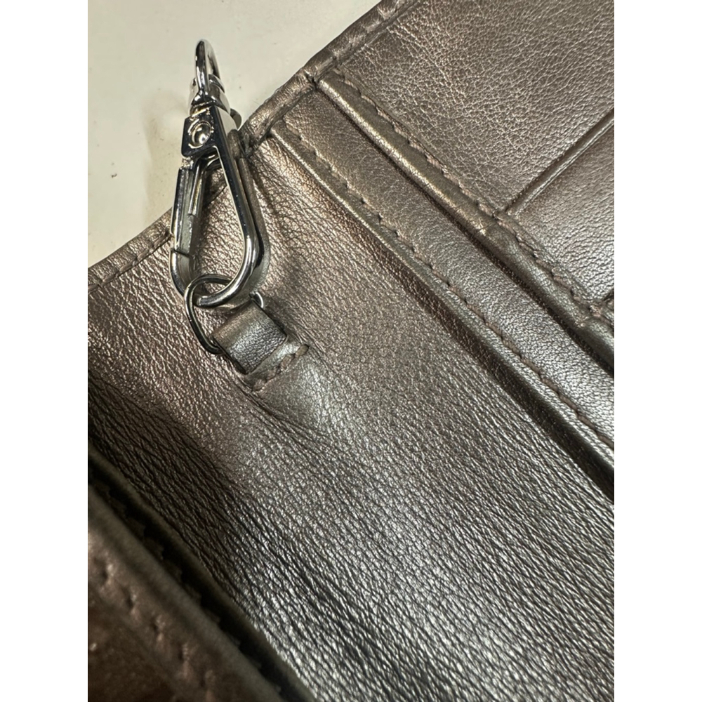 Women's Gucci Wallet on Chain Gold - Picture 12 of 13